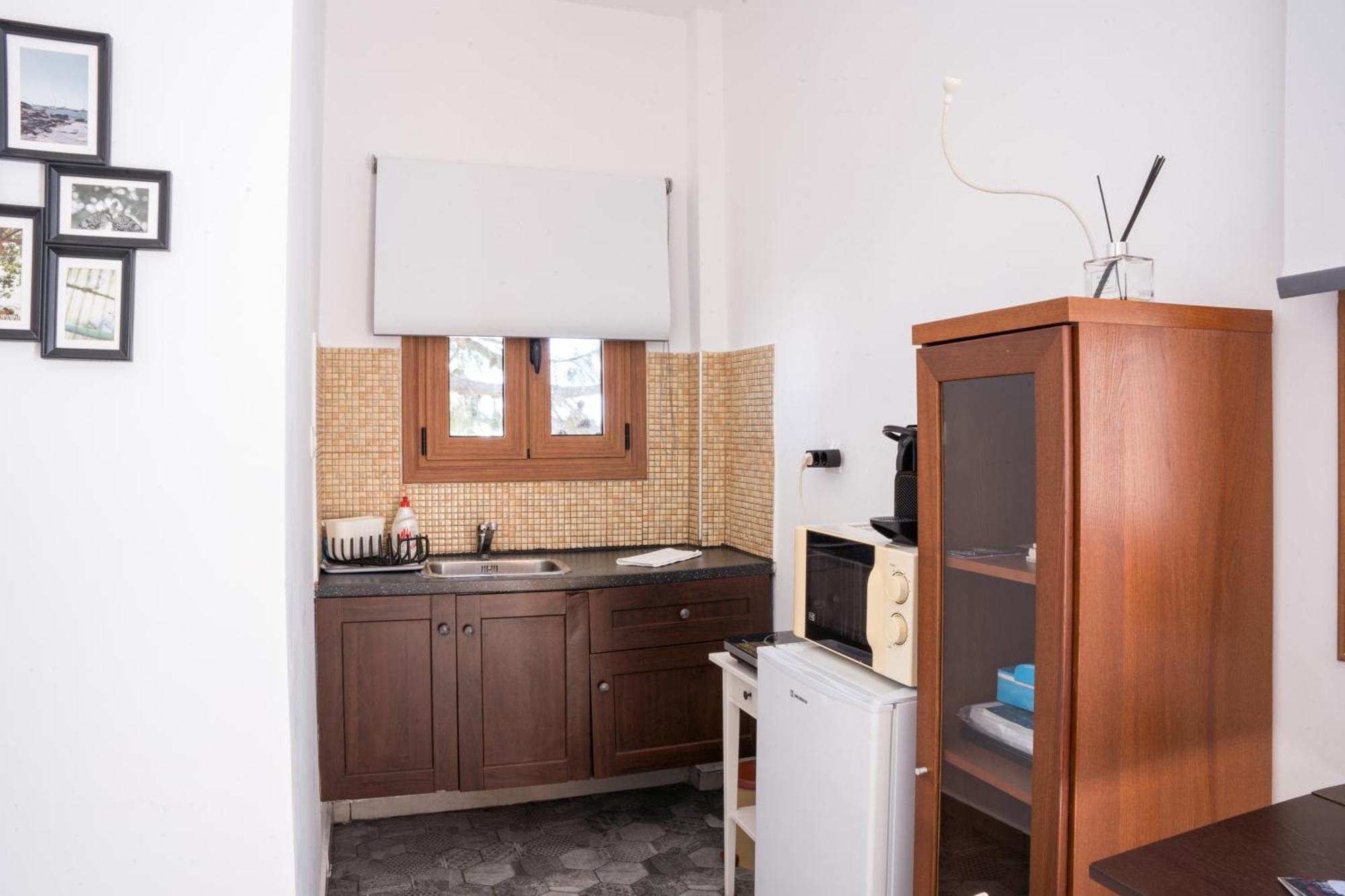 Cozy Budget Apartments In The Heart Of Fira Bagian luar foto